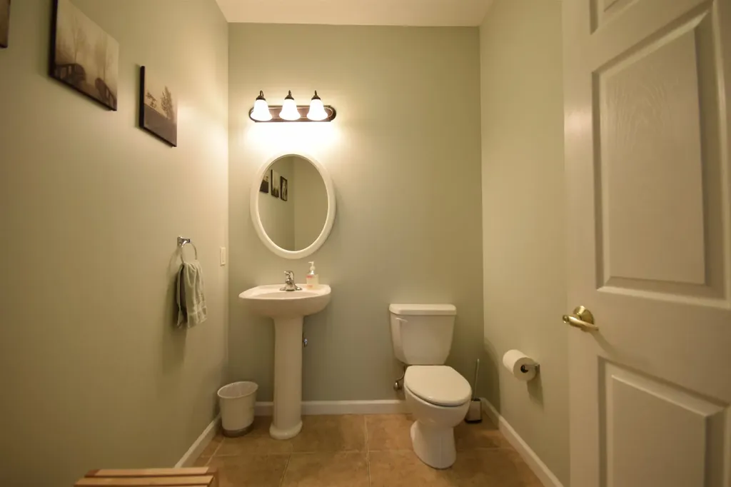 8 Irene Avenue Essex VT 05452