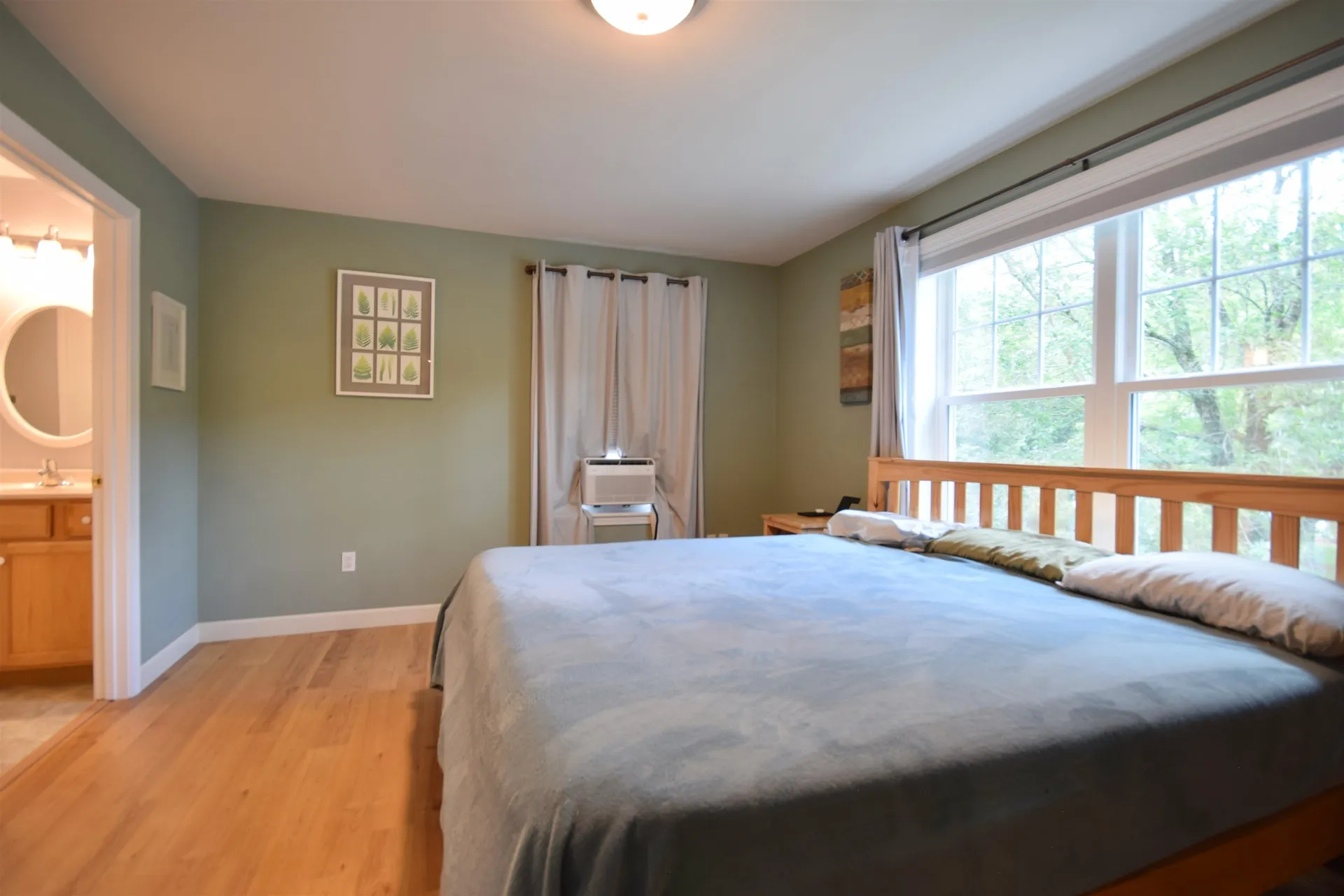 8 Irene Avenue Essex VT 05452
