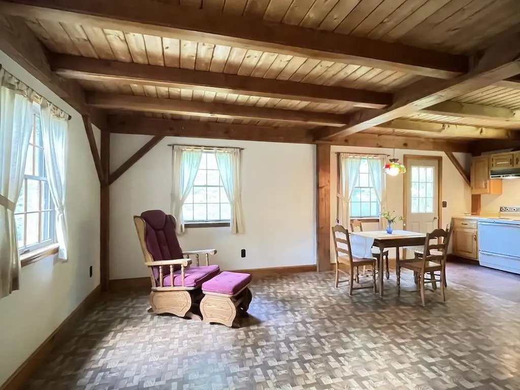 273 Jarmany Hill Road Sharon NH 03458