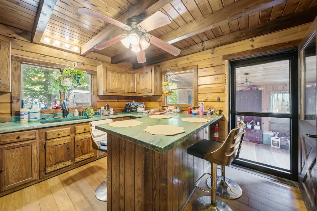 542 Kearsarge Valley Road Sutton NH 03260