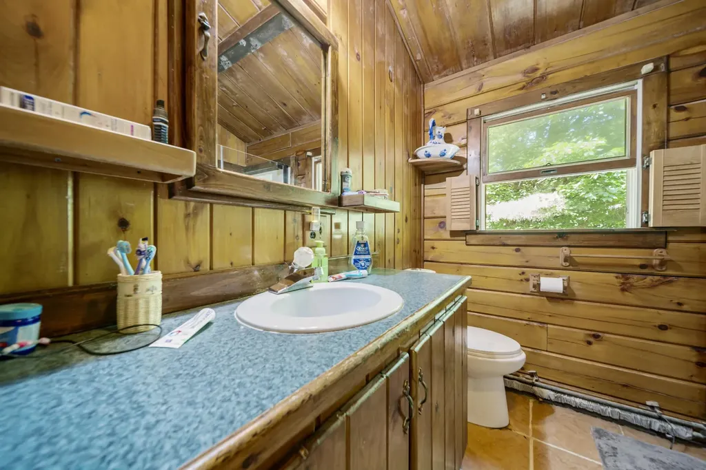 542 Kearsarge Valley Road Sutton NH 03260