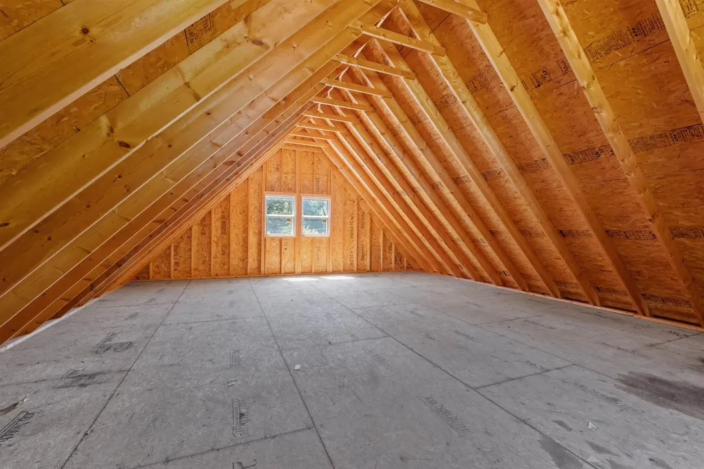 36 Lark Street Franklin NH 03235