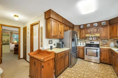 50 Tanager Road Goffstown NH 03045