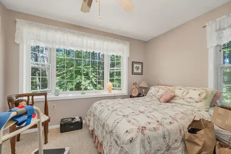 50 Tanager Road Goffstown NH 03045