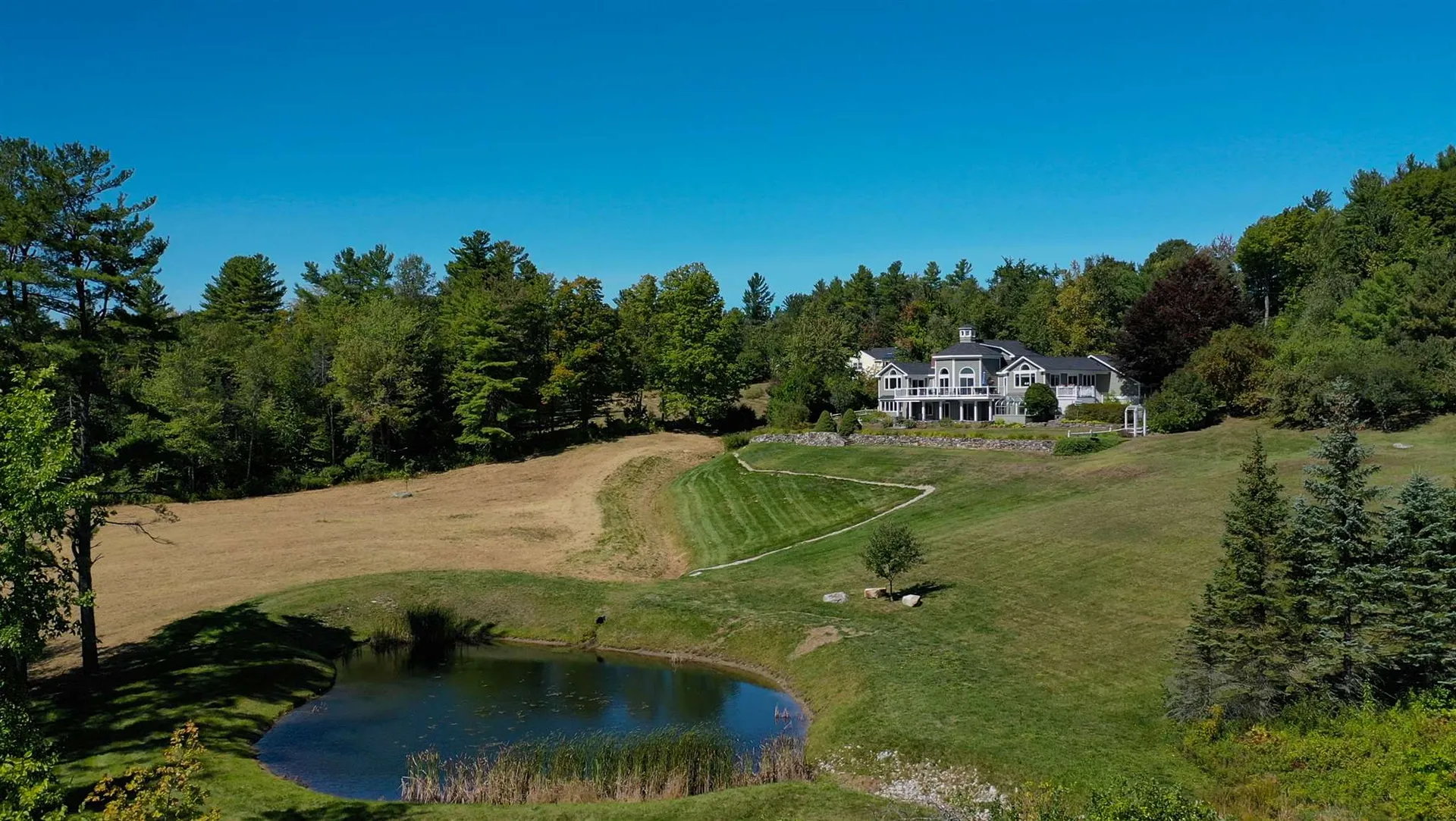 906 Main Street New London NH 03257