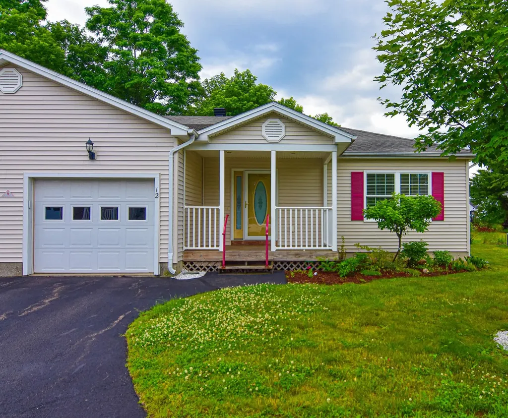 12 Erin Court Milton VT 05468