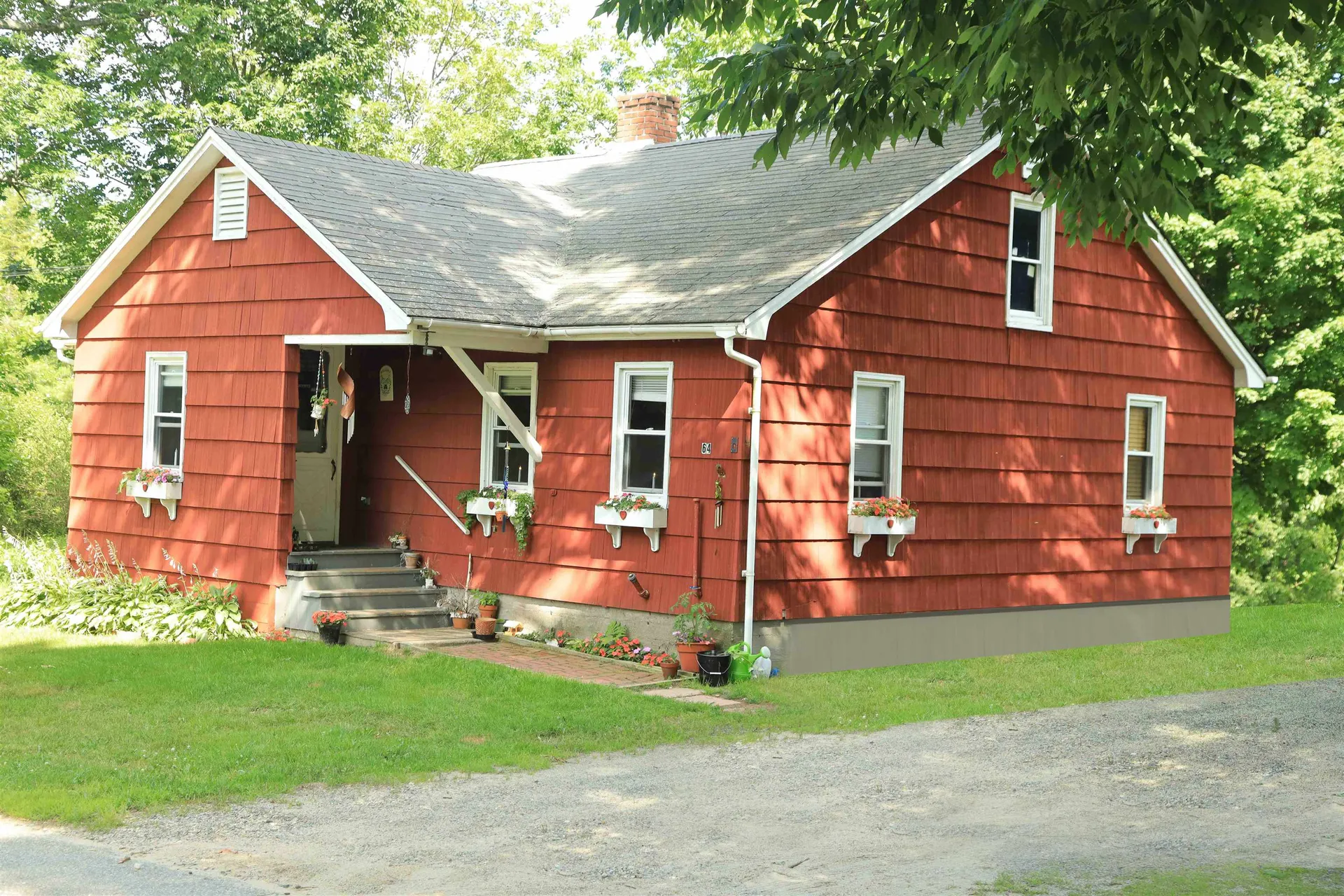 64 Morgan Hill Road New London NH 03257