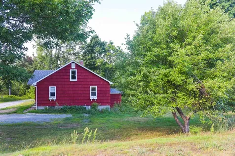 64 Morgan Hill Road New London NH 03257