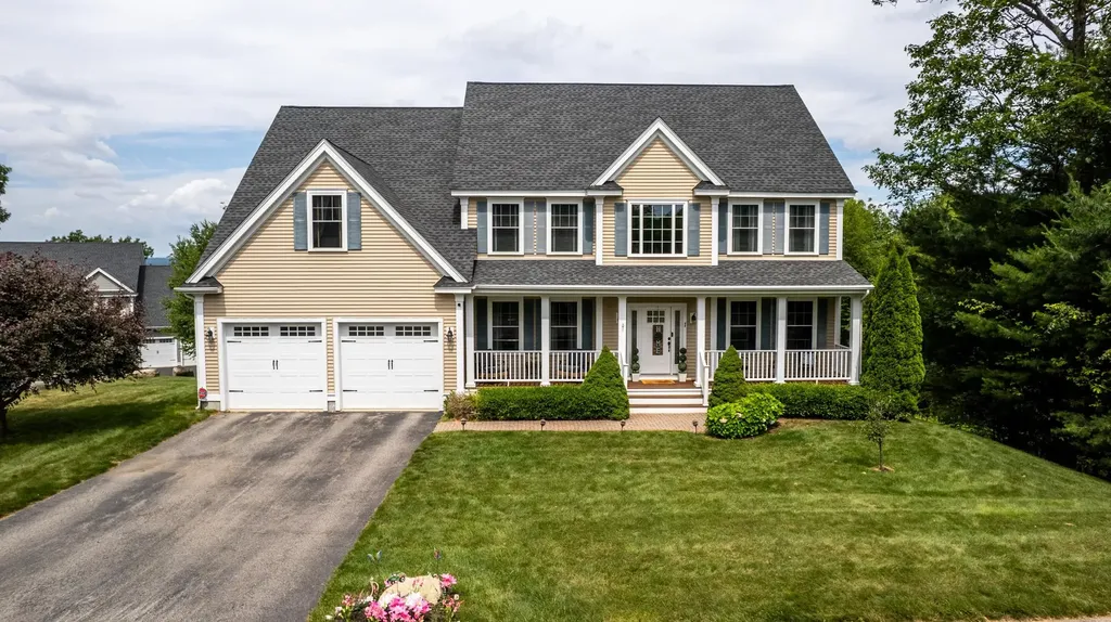 1 Point Of Rocks Terrace Stratham NH 03885