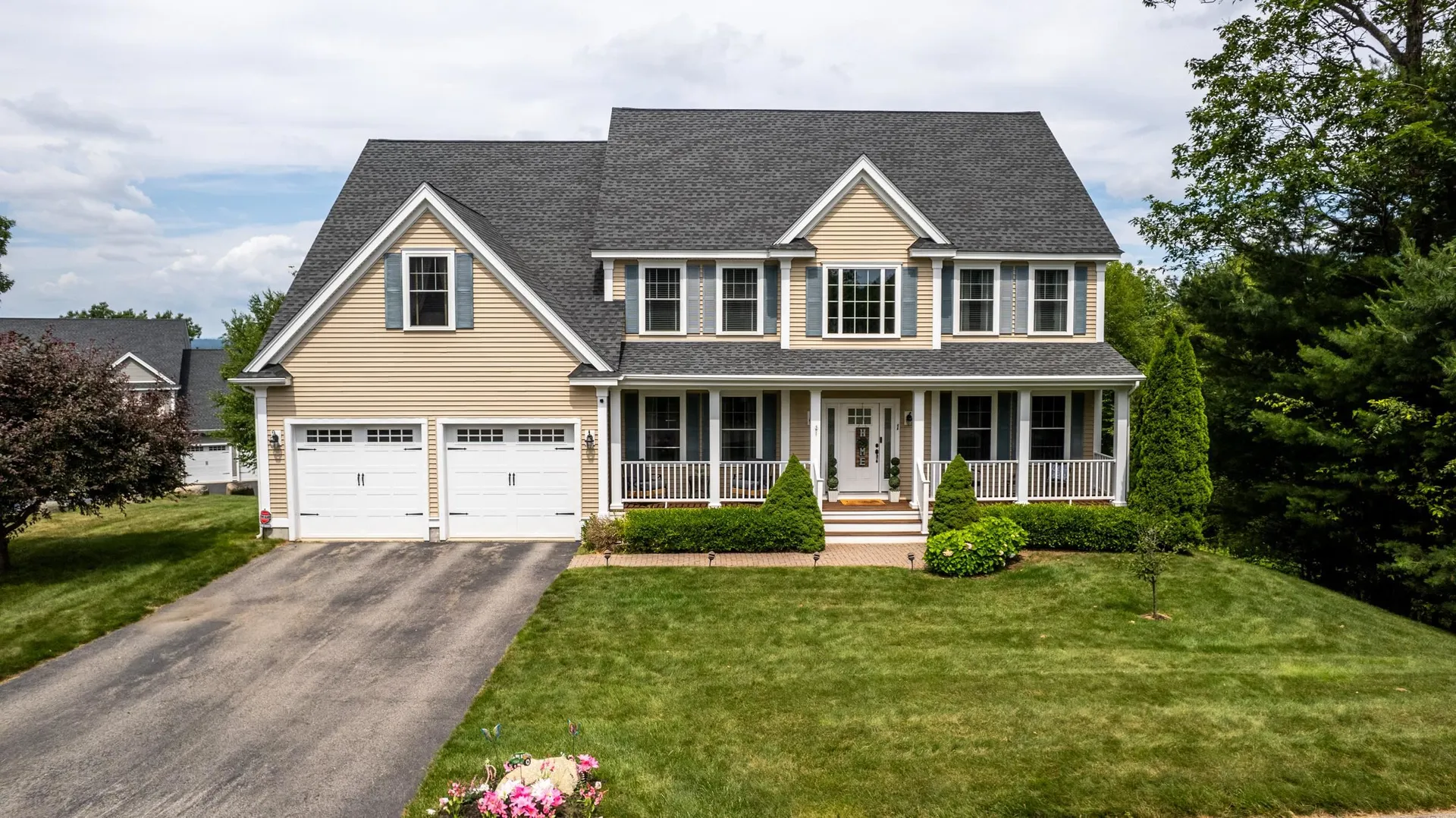 1 Point Of Rocks Terrace Stratham NH 03885