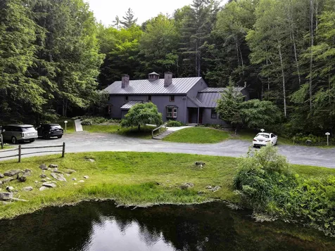 574 Willard Road Hartford VT 05059