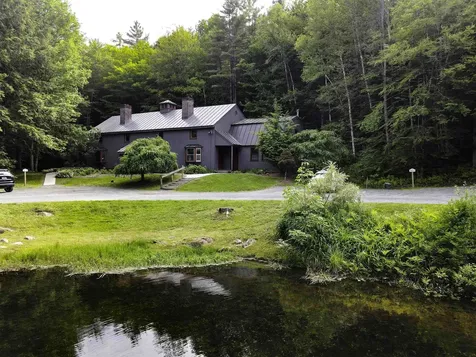 574 Willard Road Hartford VT 05059