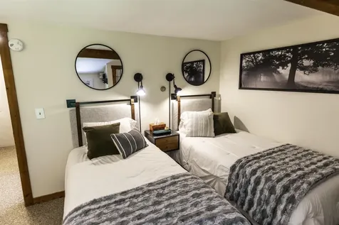 574 Willard Road Hartford VT 05059