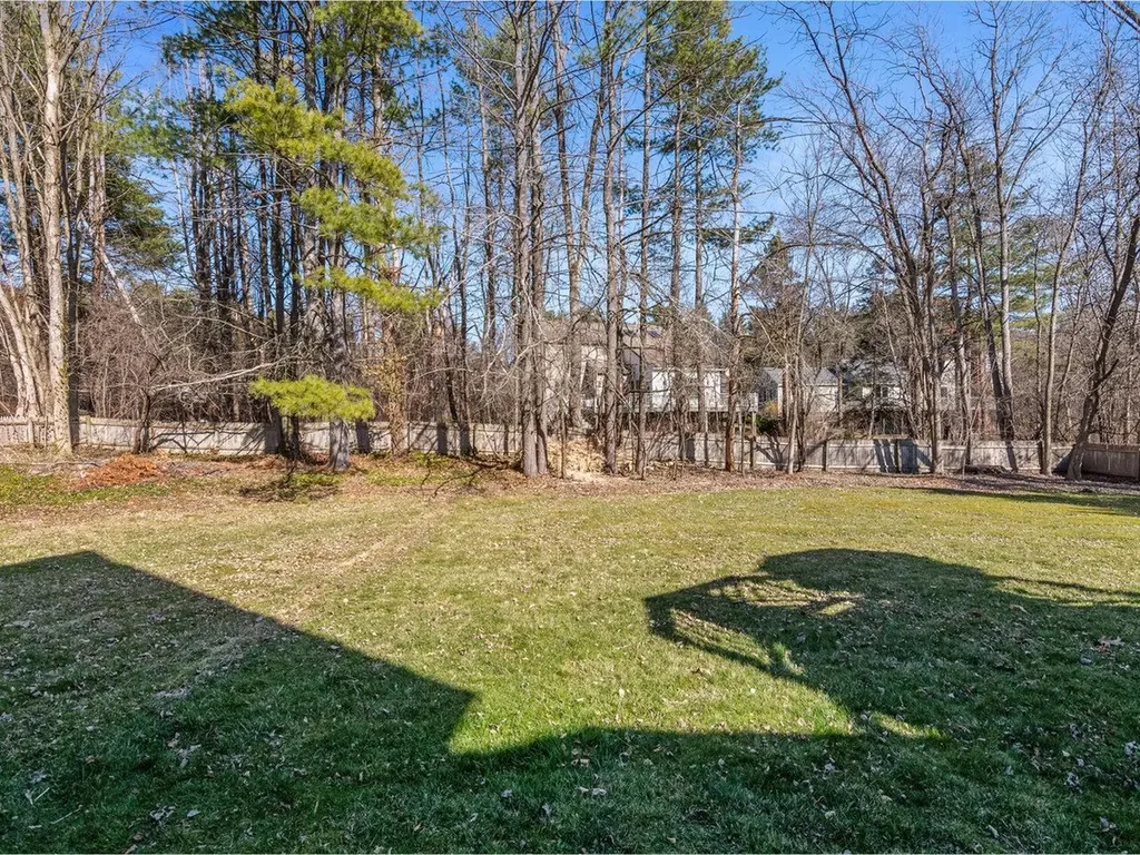 20 South Cove Road Burlington VT 05401