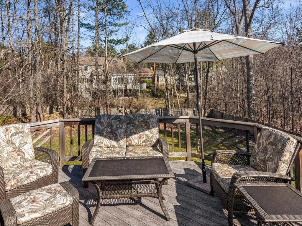 20 South Cove Road Burlington VT 05401