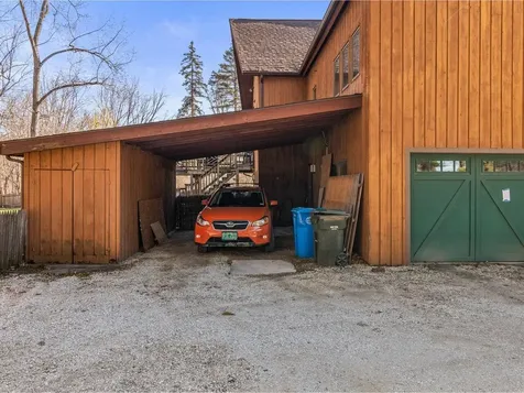 20 South Cove Road Burlington VT 05401