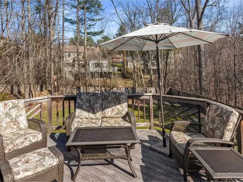 20 South Cove Road Burlington VT 05401