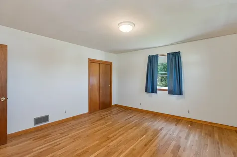 74 Prospect Hill St. Albans Town VT 05478