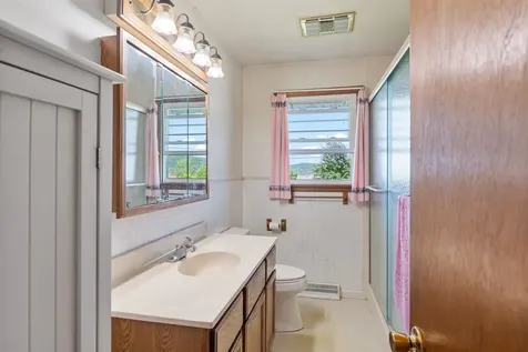 74 Prospect Hill St. Albans Town VT 05478