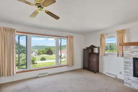 74 Prospect Hill St. Albans Town VT 05478