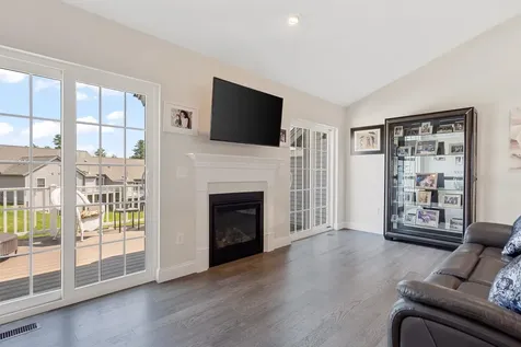 9a Lunas Avenue Epping NH 03042
