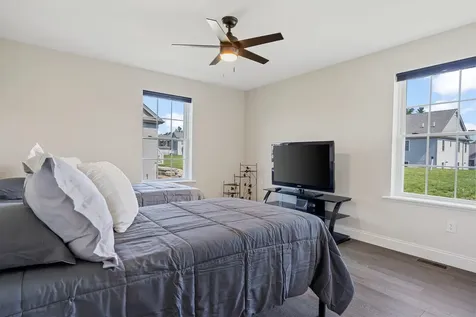 9a Lunas Avenue Epping NH 03042