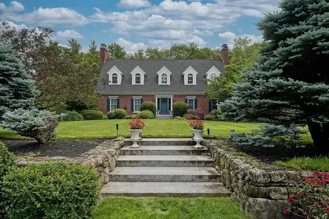 73 Mack Hill Road Amherst NH 03031