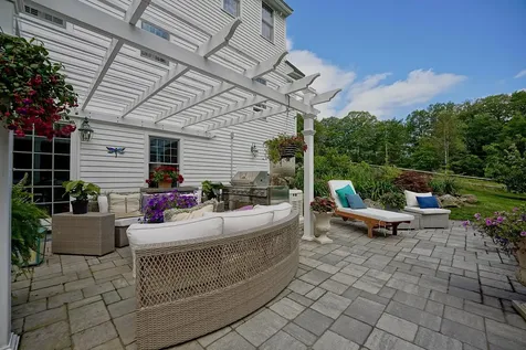 73 Mack Hill Road Amherst NH 03031