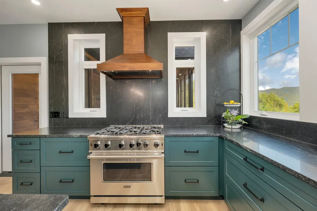 83 Parker Ridge Road Bartlett NH 03812