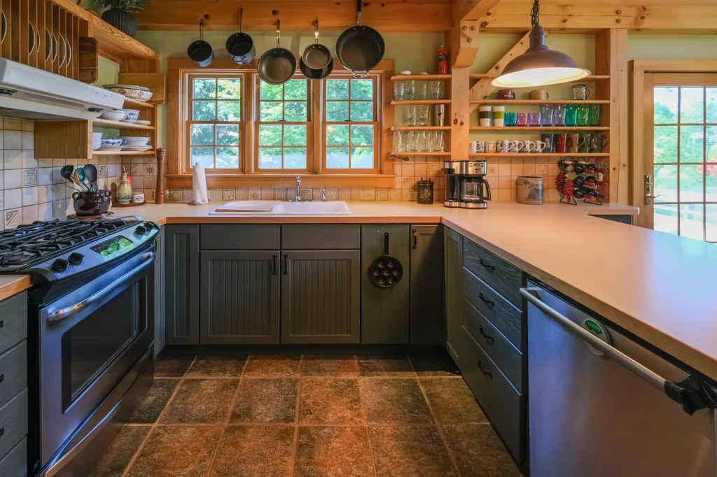 141 East Lake Road Ludlow VT 05149