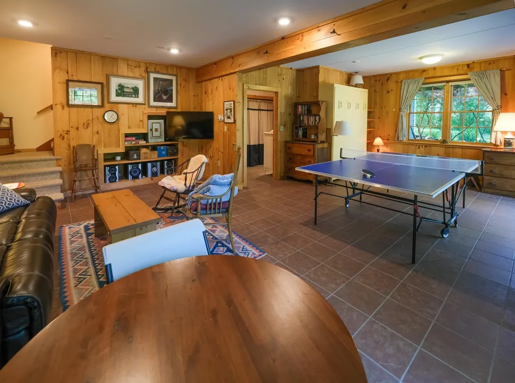 141 East Lake Road Ludlow VT 05149