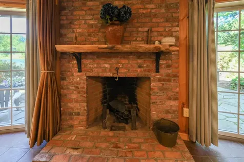 141 East Lake Road Ludlow VT 05149