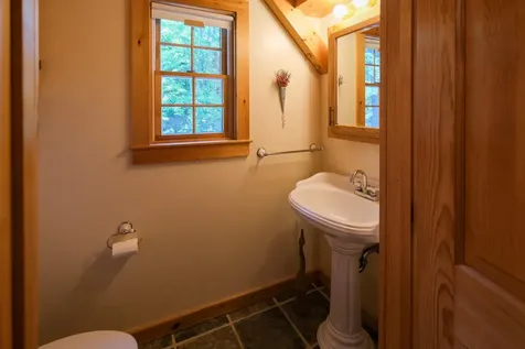 141 East Lake Road Ludlow VT 05149