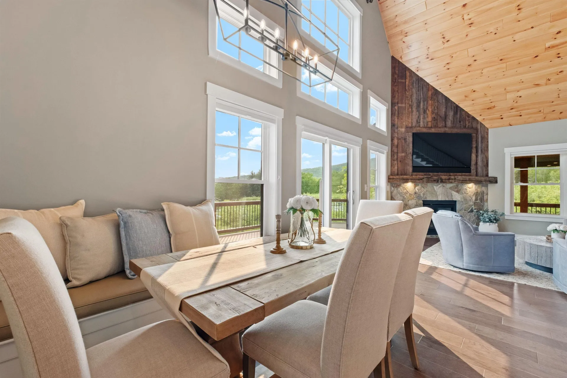 22 Ginger Gold Way Gilford NH 03249