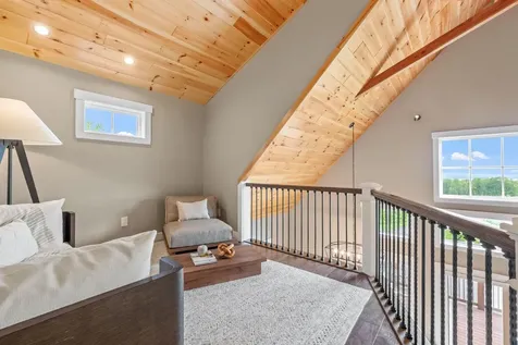 22 Ginger Gold Way Gilford NH 03249