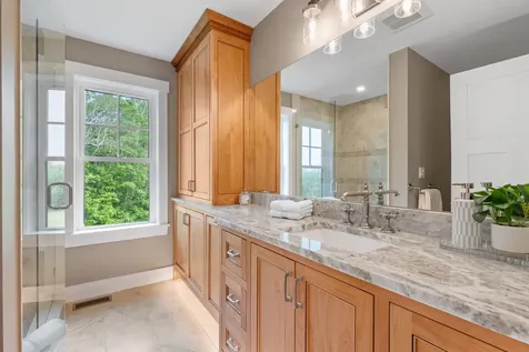 22 Ginger Gold Way Gilford NH 03249