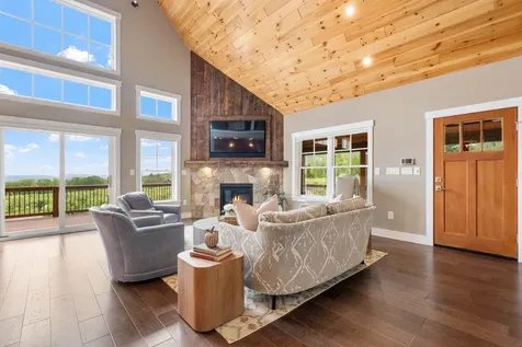 22 Ginger Gold Way Gilford NH 03249