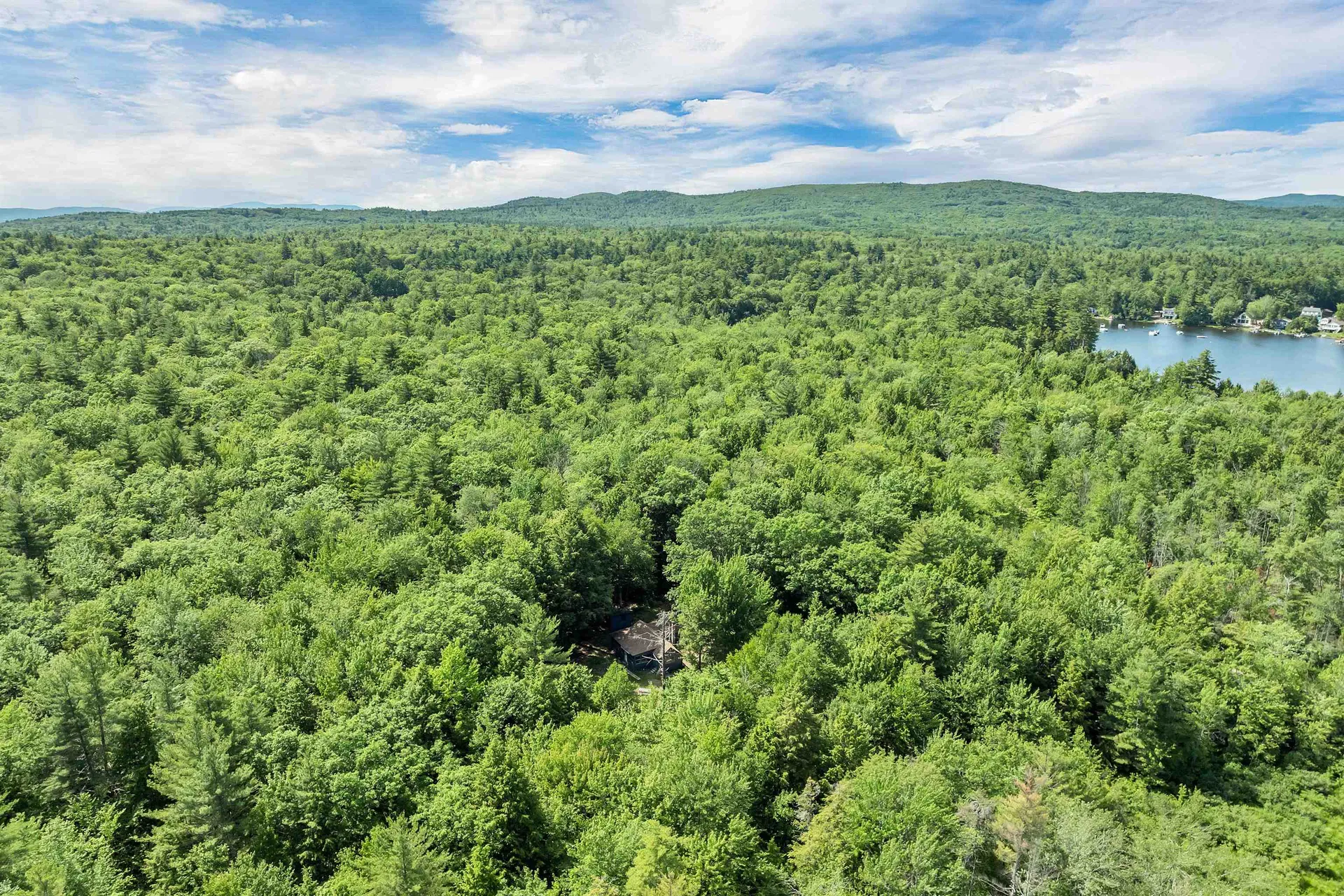 130 Nicola Road Middleton NH 03887