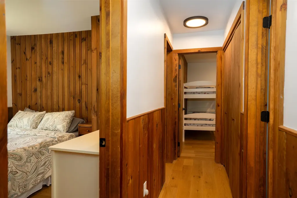 89 Birch Road Londonderry VT 05148