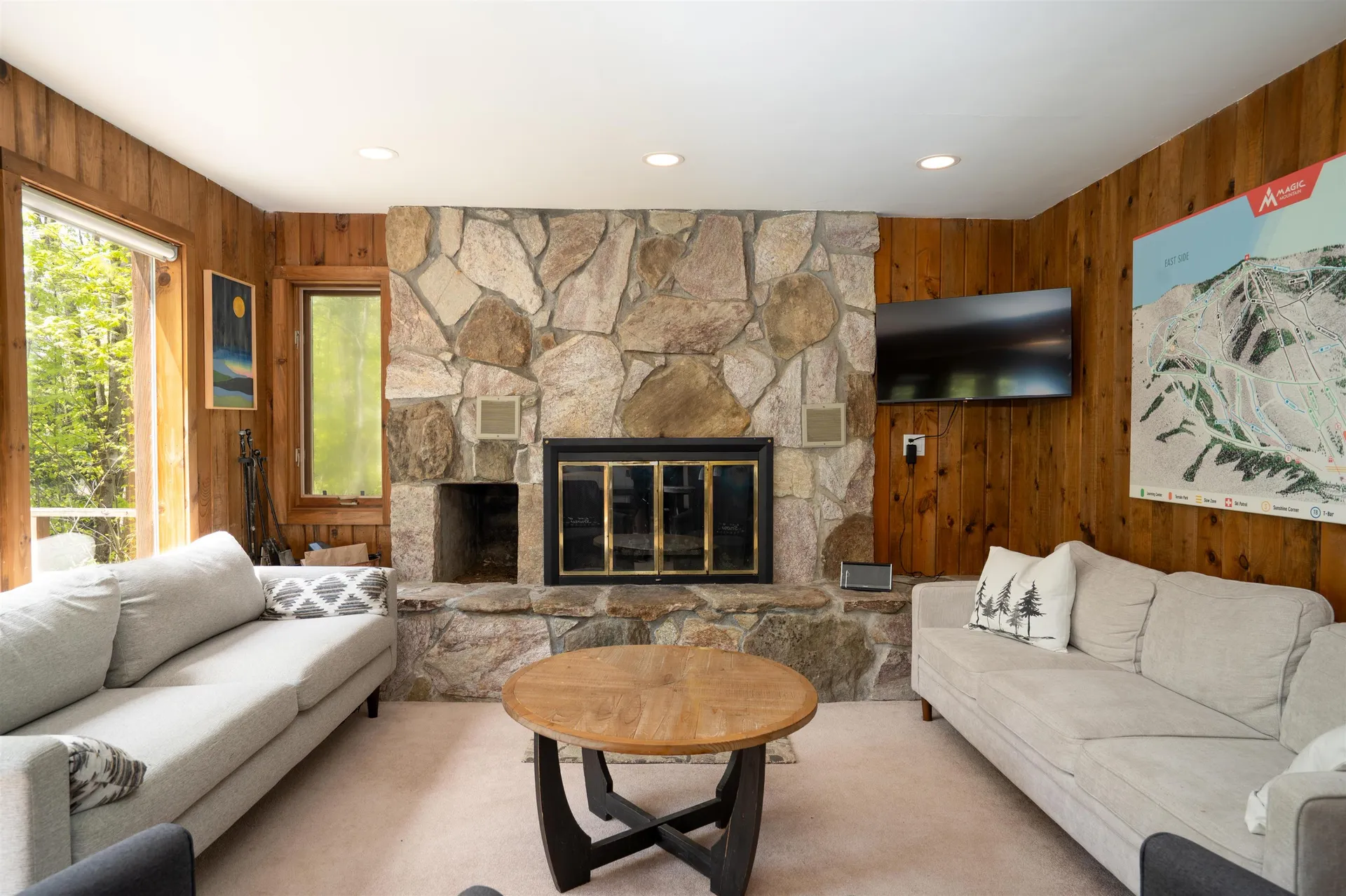 89 Birch Road Londonderry VT 05148