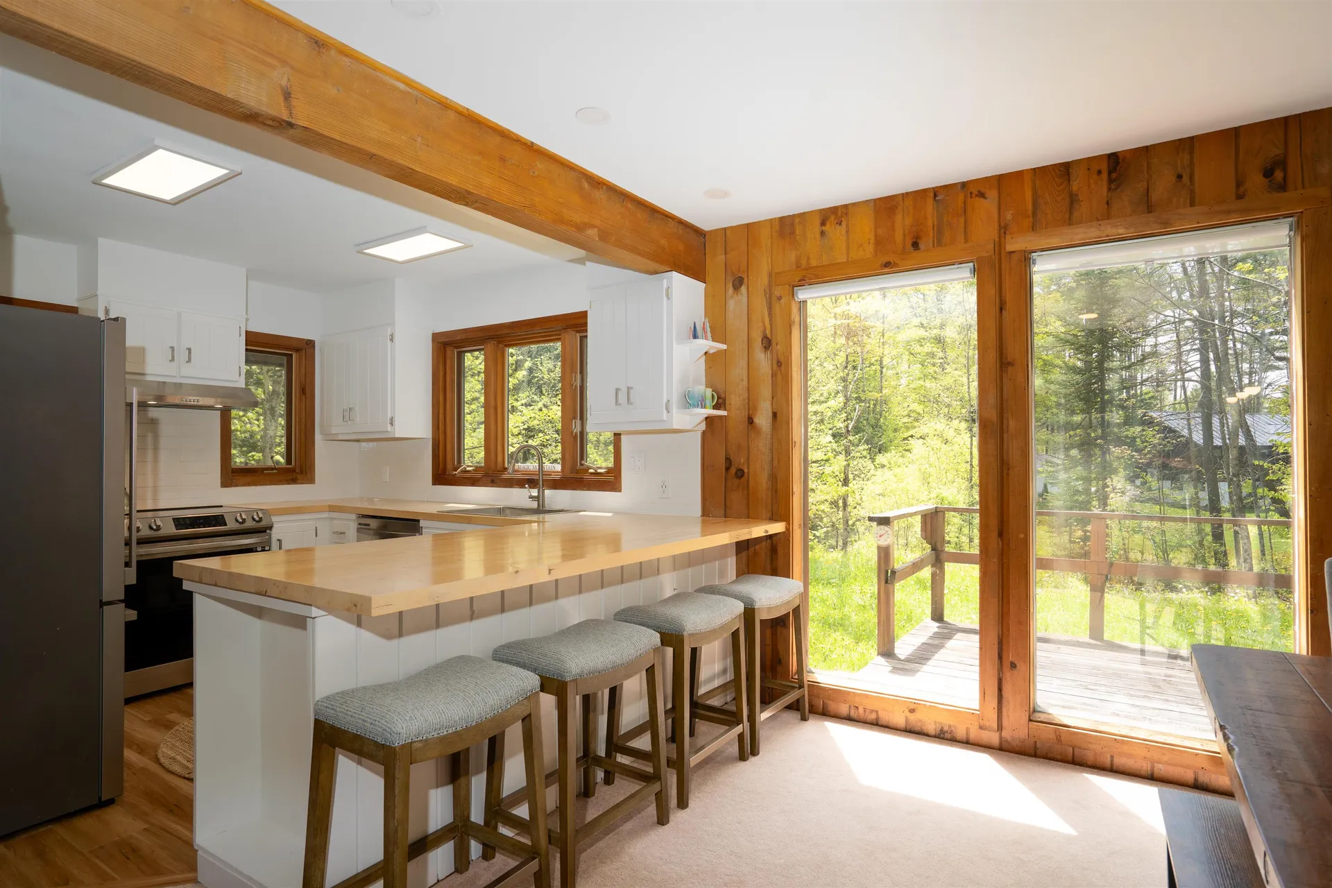 89 Birch Road Londonderry VT 05148