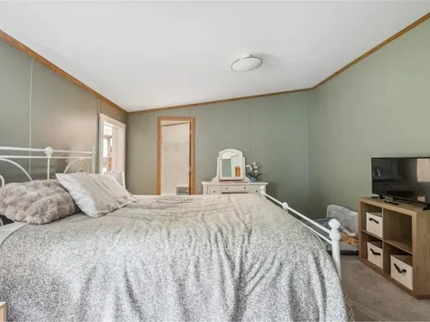 24 School House Hill Road Middlebury VT 05753