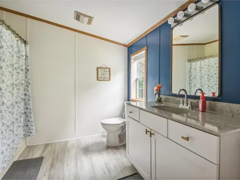 24 School House Hill Road Middlebury VT 05753