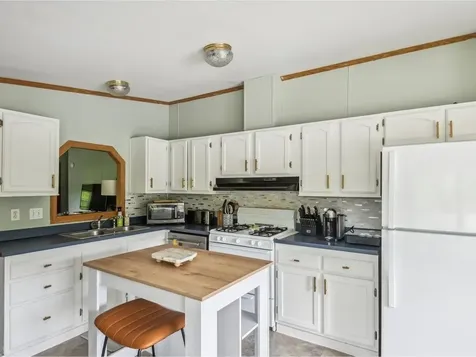 24 School House Hill Road Middlebury VT 05753