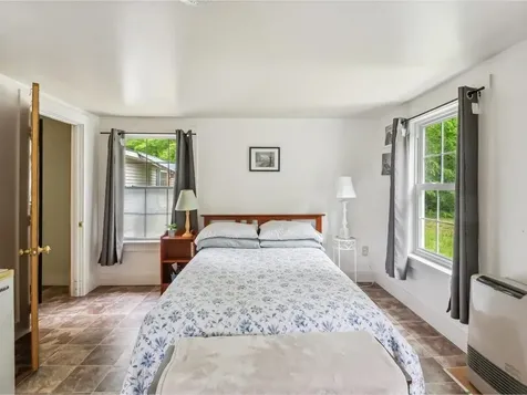 24 School House Hill Road Middlebury VT 05753