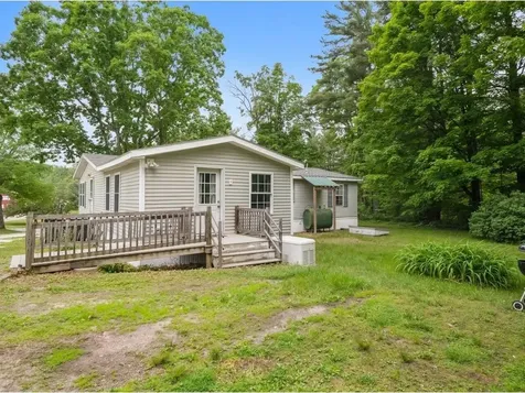 24 School House Hill Road Middlebury VT 05753