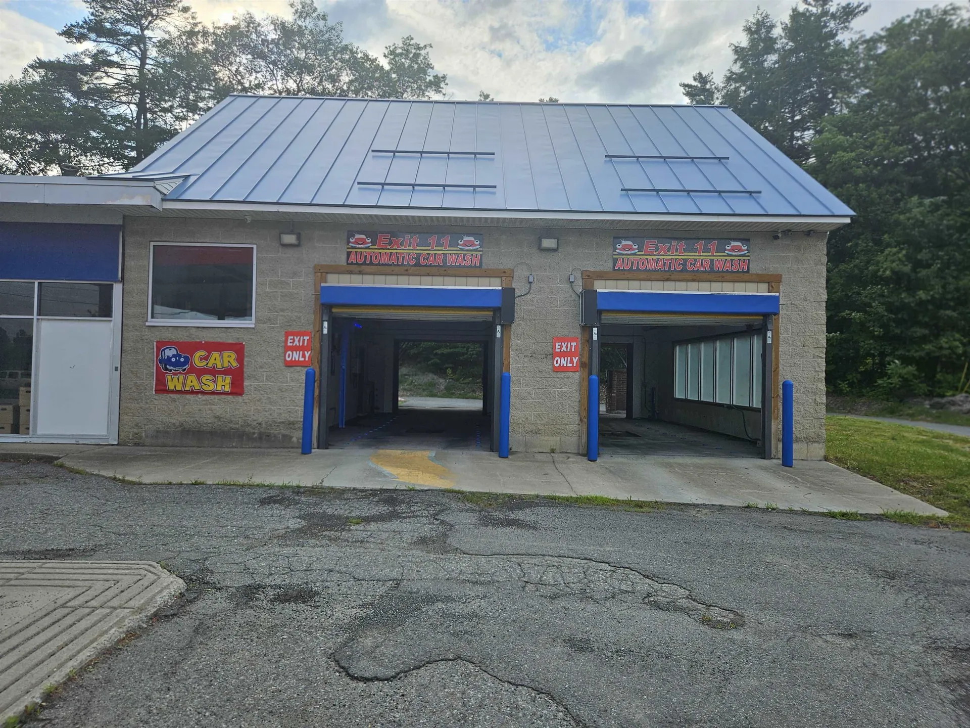 1049 North Main Street Hartford VT 05001