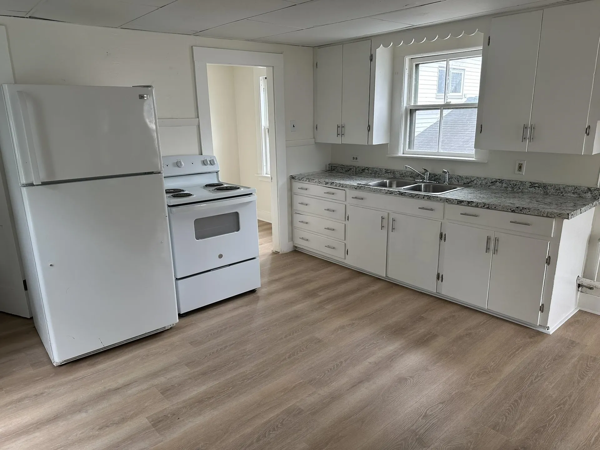 28 Chestnut Street Rochester NH 03867