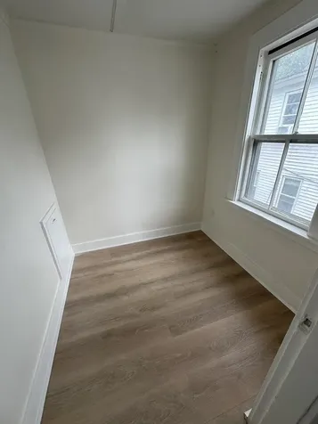 28 Chestnut Street Rochester NH 03867