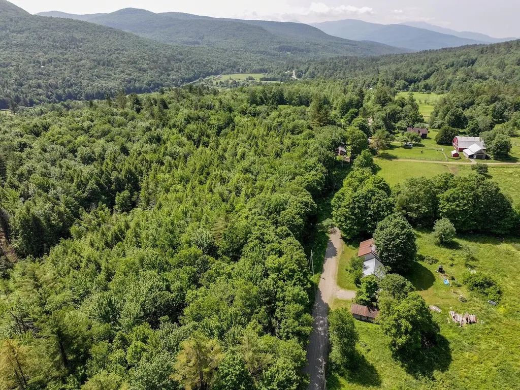 000 Maxfield Road Waterville VT 05492